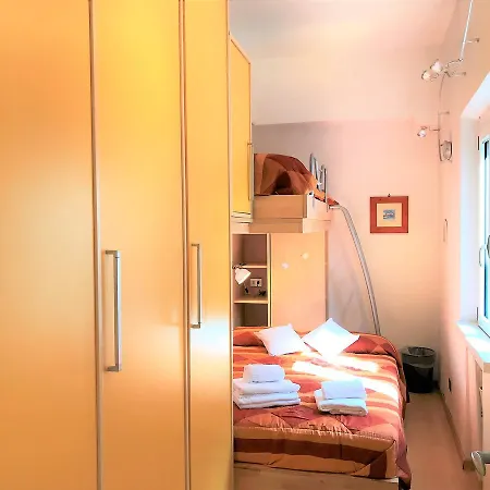 La Diana Apartment *