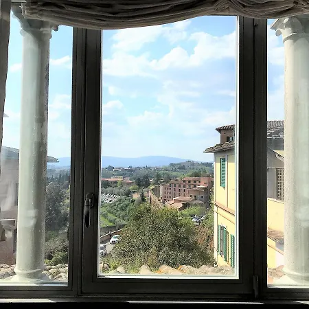 La Diana Apartment